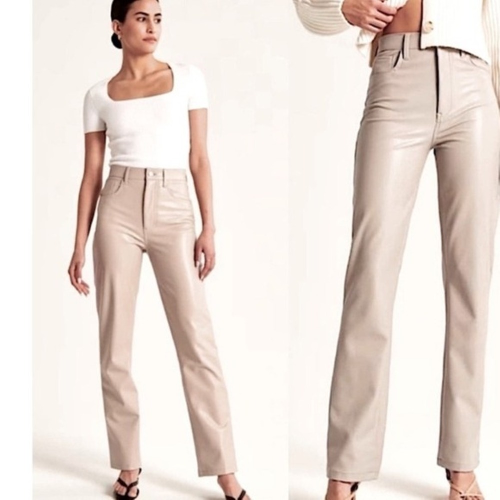 Abercrombie & Fitch Vegan Leather 90s Straight Ultra High‎ Rise Pants Size 31/27